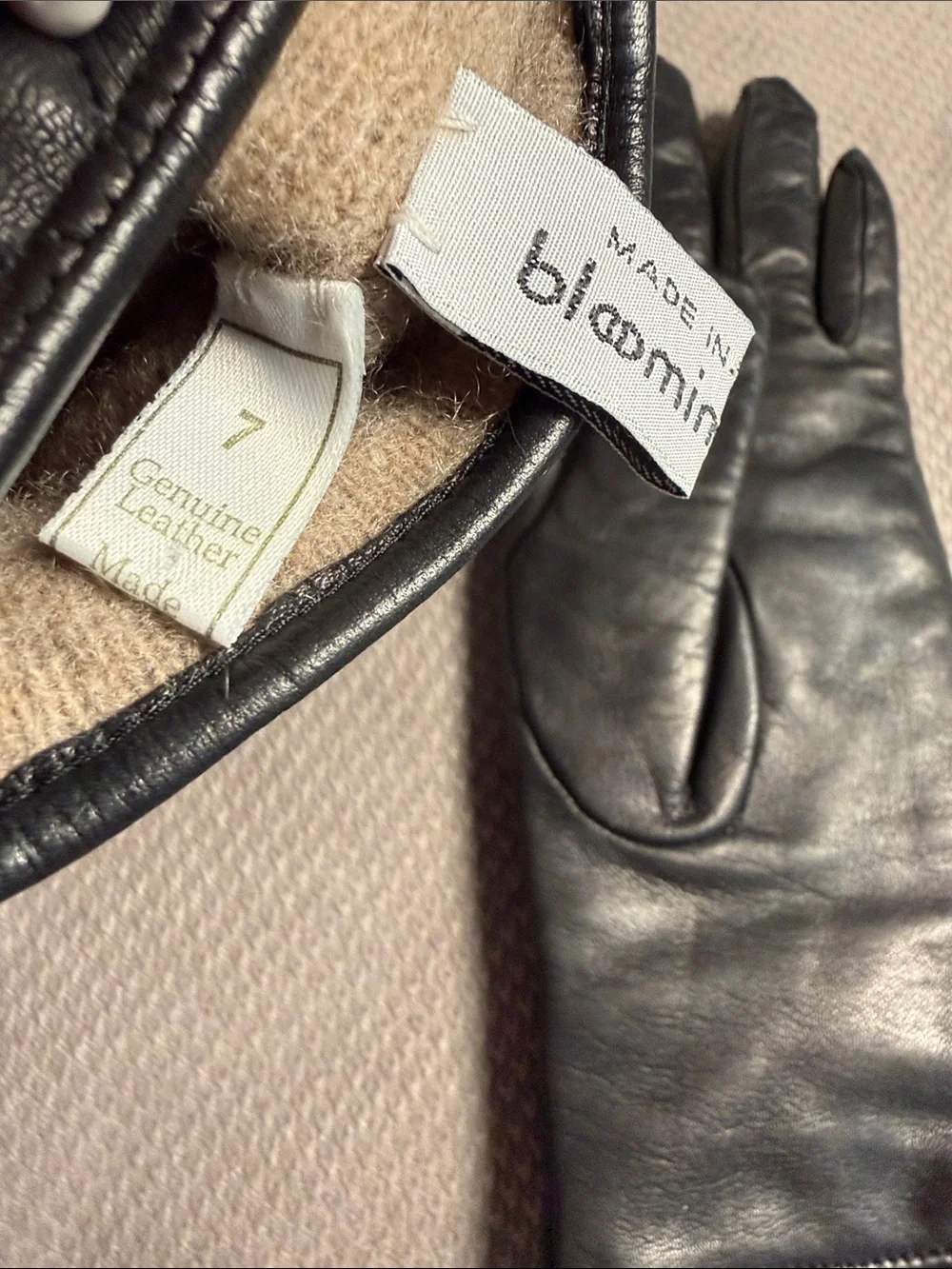Bloomingdale's Black Leather Cashmere Lined Gloves with Pearl Stud Accents